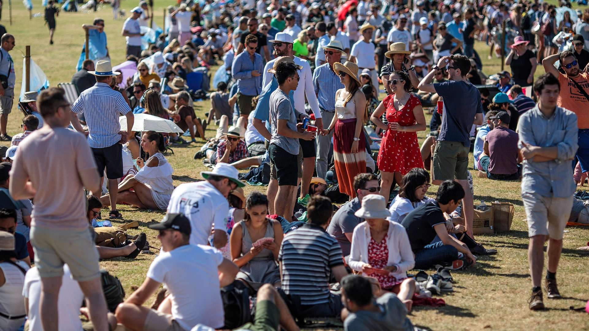 拉球衣红牌 拉球衣红牌